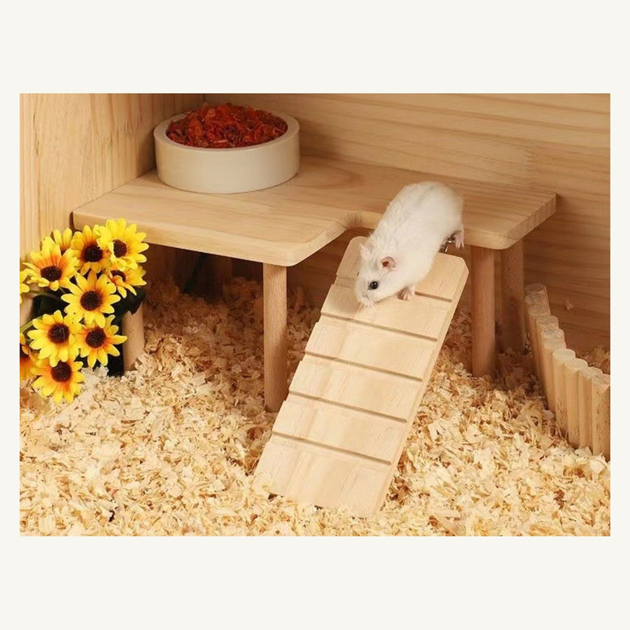 Nibbly Habitat Loft U-shape with center ramp